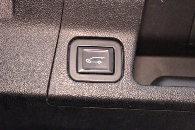 Used 2018 GMC Acadia SLT image 19