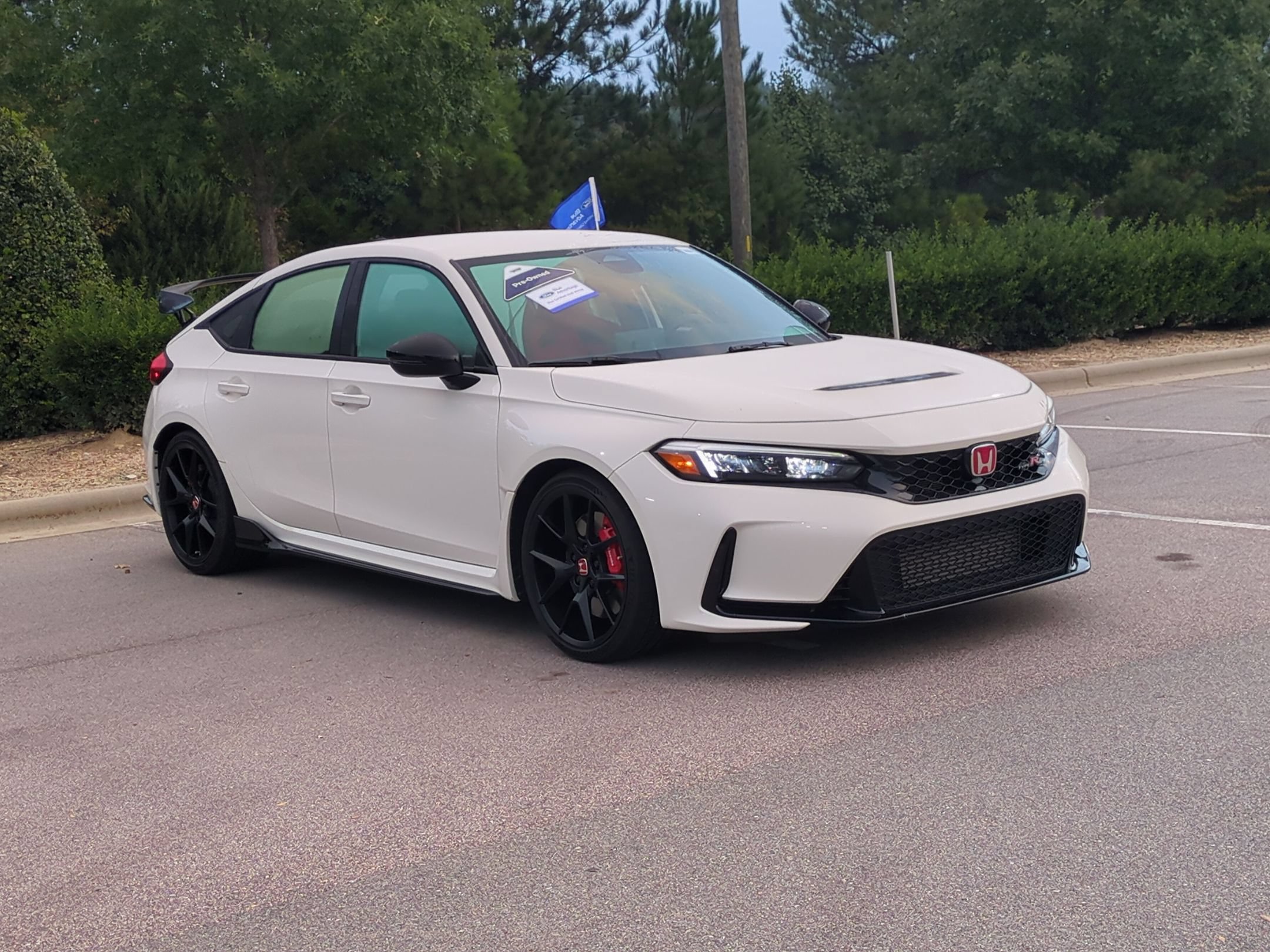 Used 2023 Honda Civic Type R image 1