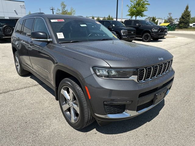Used 2022 Jeep Grand Cherokee L Limited AWD/4WD image 4