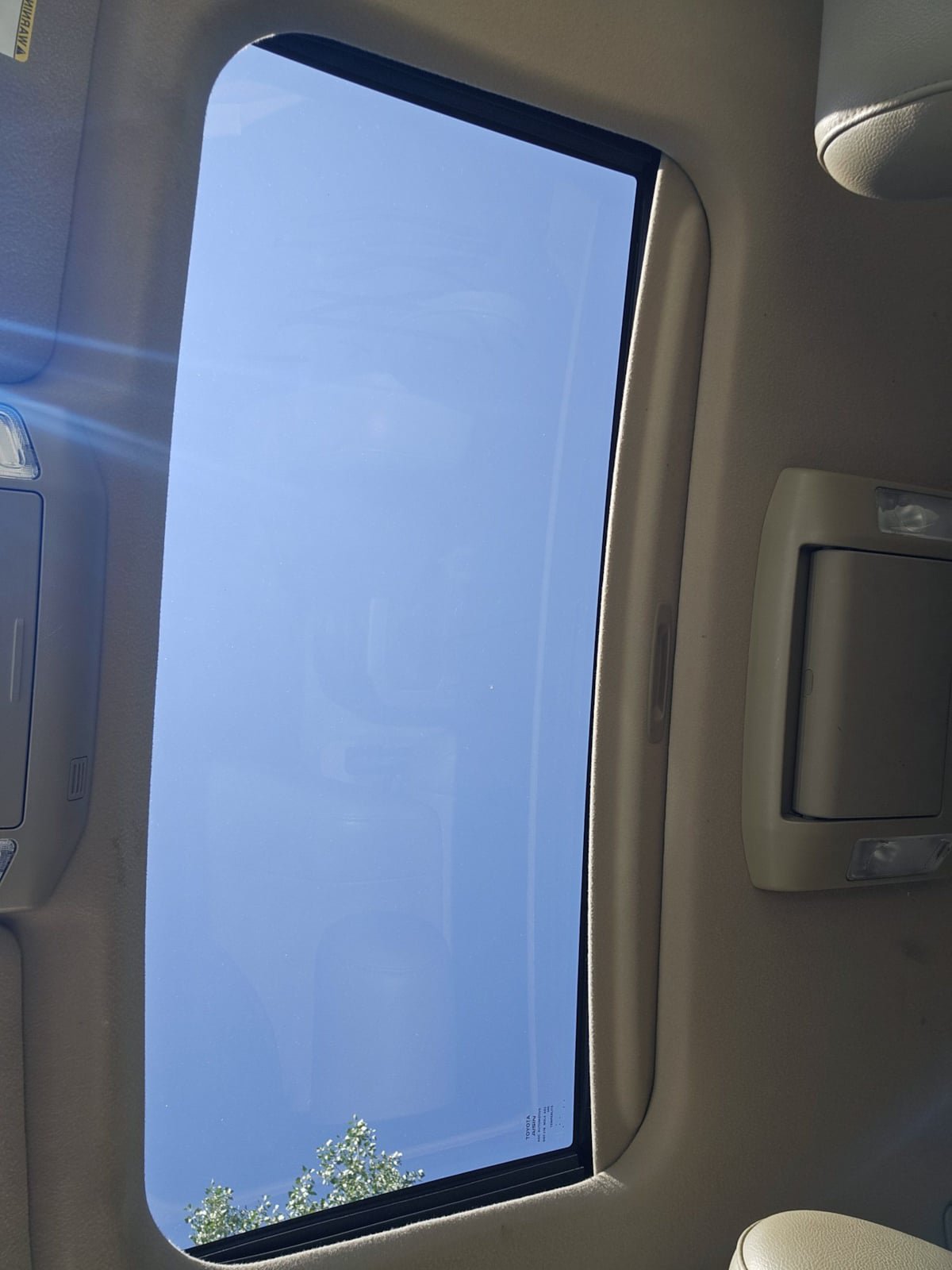 Used 2011 Toyota Sequoia Platinum AWD/4WD image 26