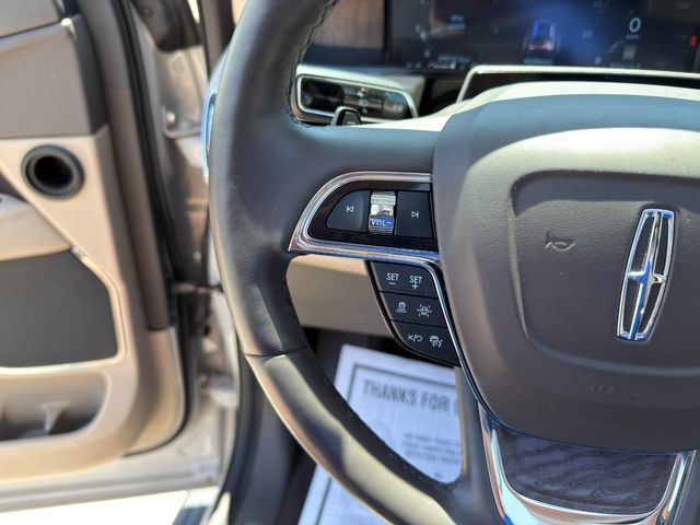 Used 2024 Lincoln Navigator Premiere AWD/4WD image 51