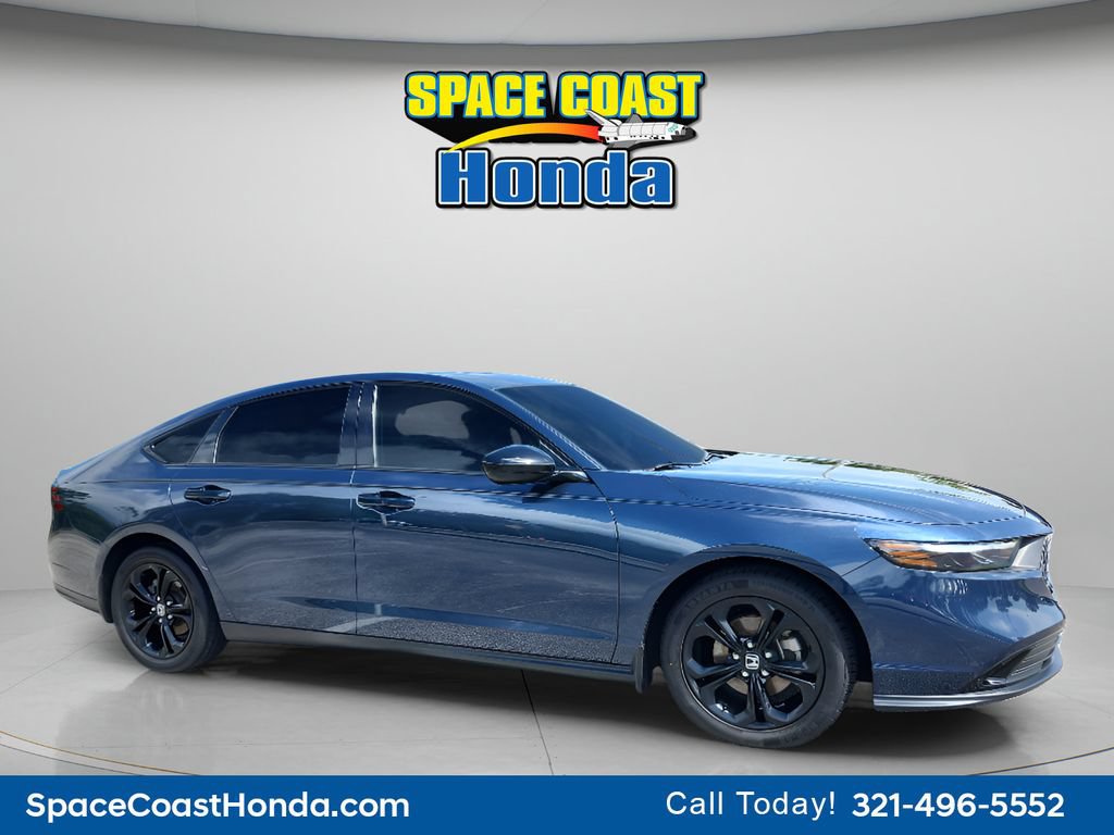Used 2025 Honda Accord SE image 12