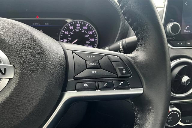 Used 2023 Nissan Sentra SV FWD image 11