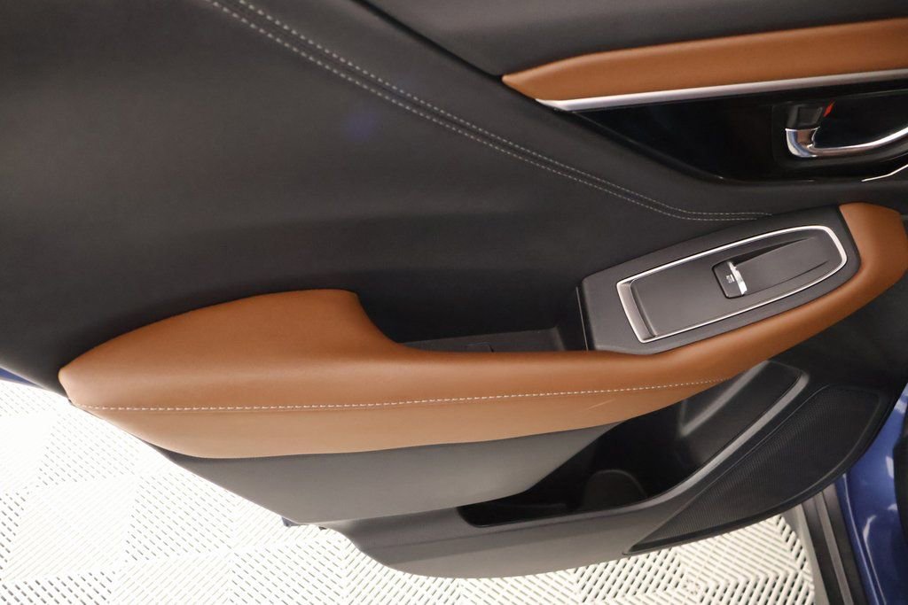 Used 2022 Subaru Outback Touring XT image 17