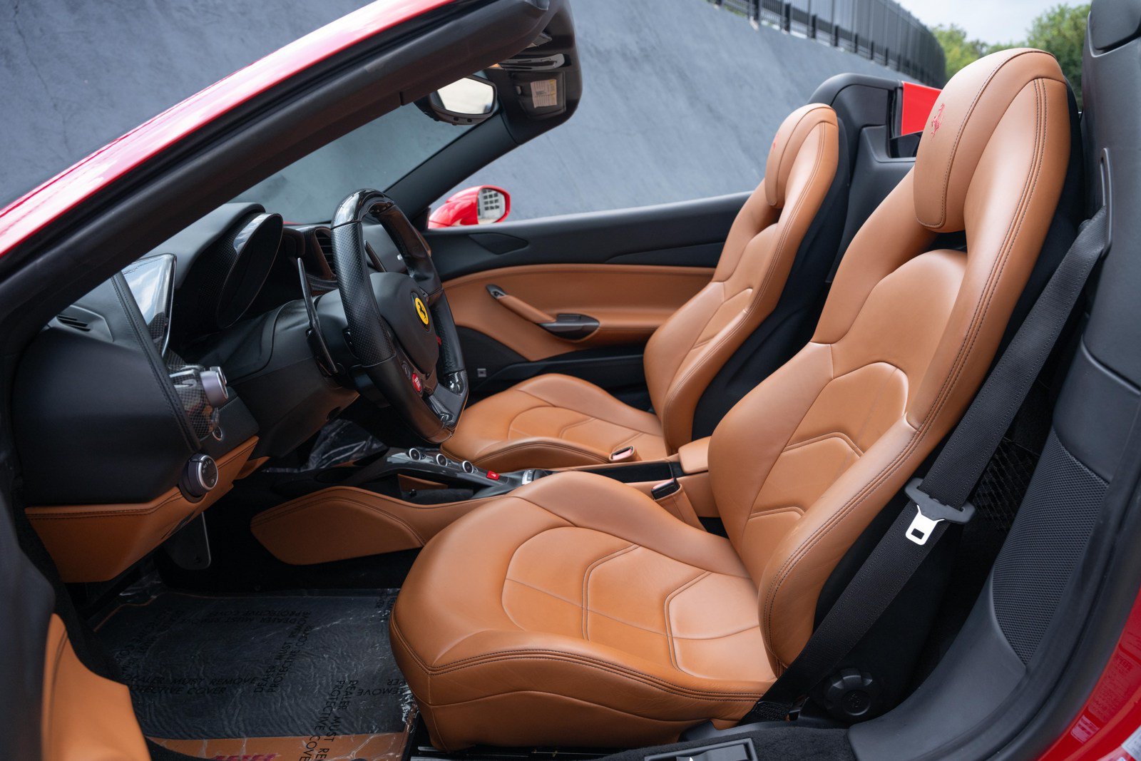 Used 2018 Ferrari 488 Spider RWD image 29