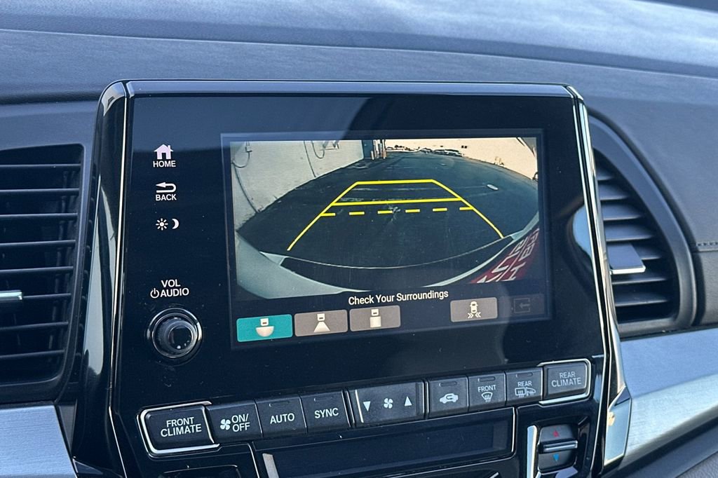 Used 2018 Honda Odyssey Touring image 22