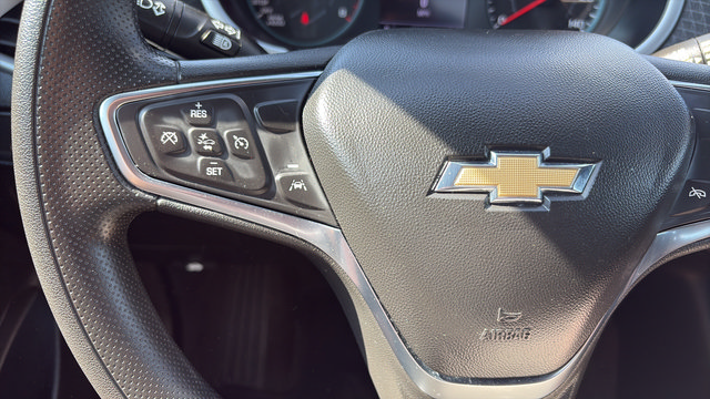 Used 2024 Chevrolet Malibu LT FWD image 9