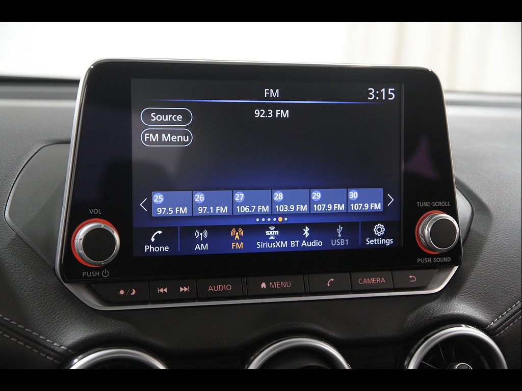 Used 2025 Nissan Sentra SV FWD image 11