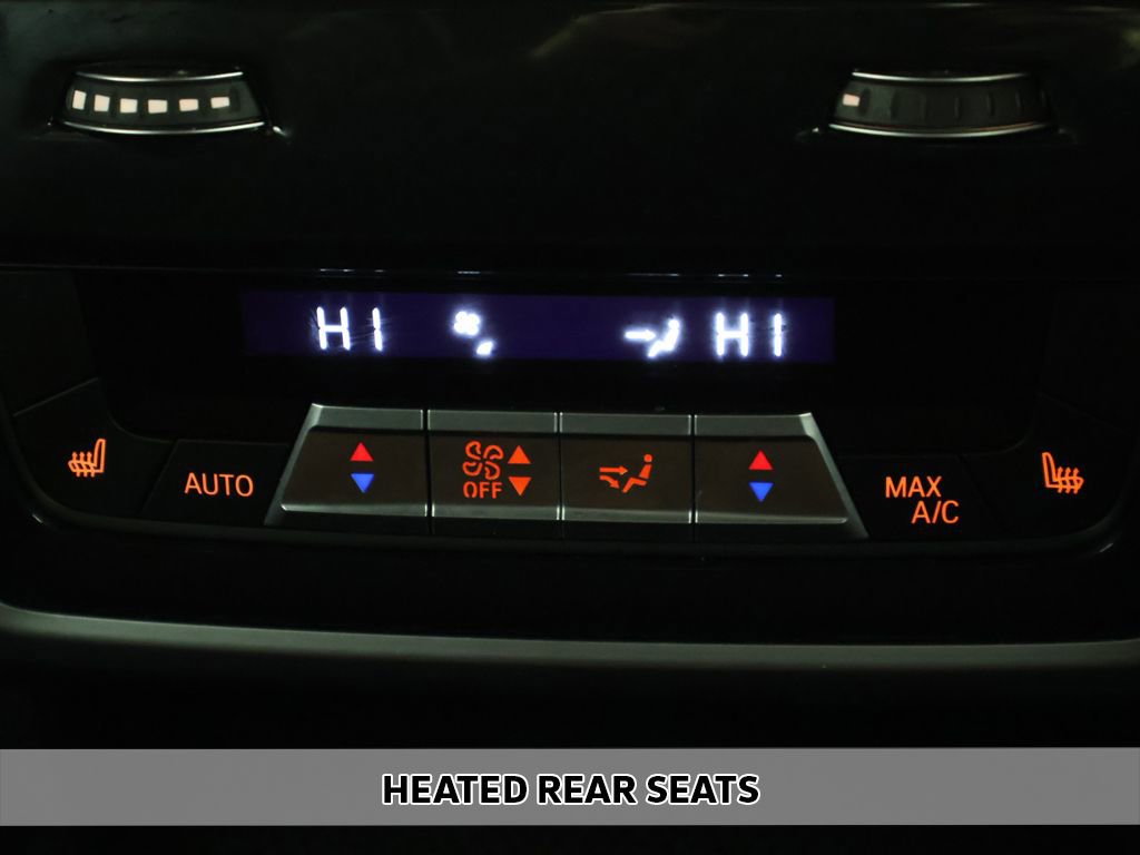 Used 2023 BMW X7 xDrive40i w/ M Sport Package AWD/4WD image 9