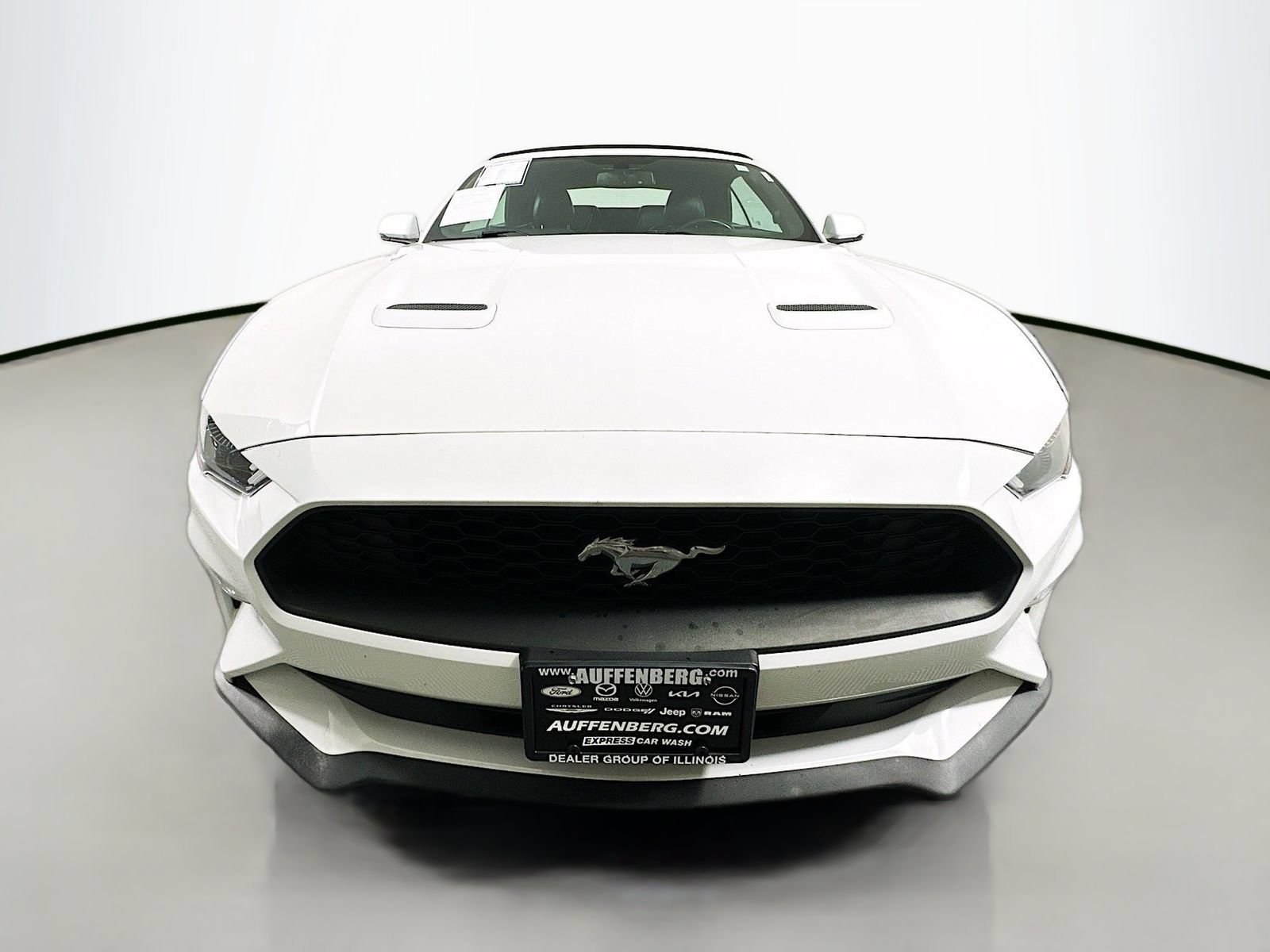 Used 2018 Ford Mustang Premium RWD image 2