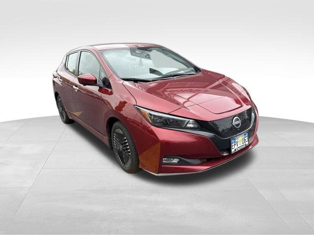 Certified 2025 Nissan Leaf SV Plus FWD image 2