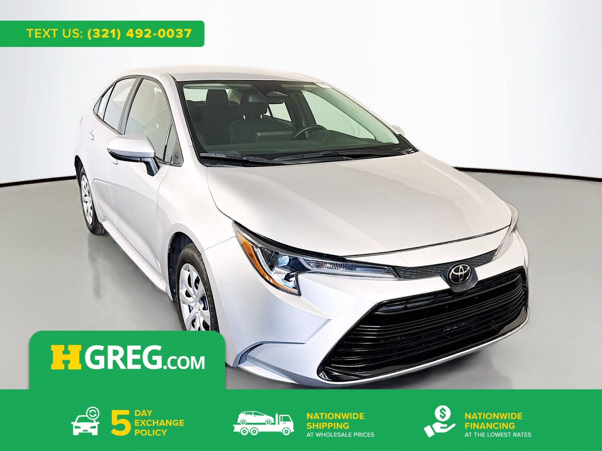 Used 2025 Toyota Corolla LE image 1