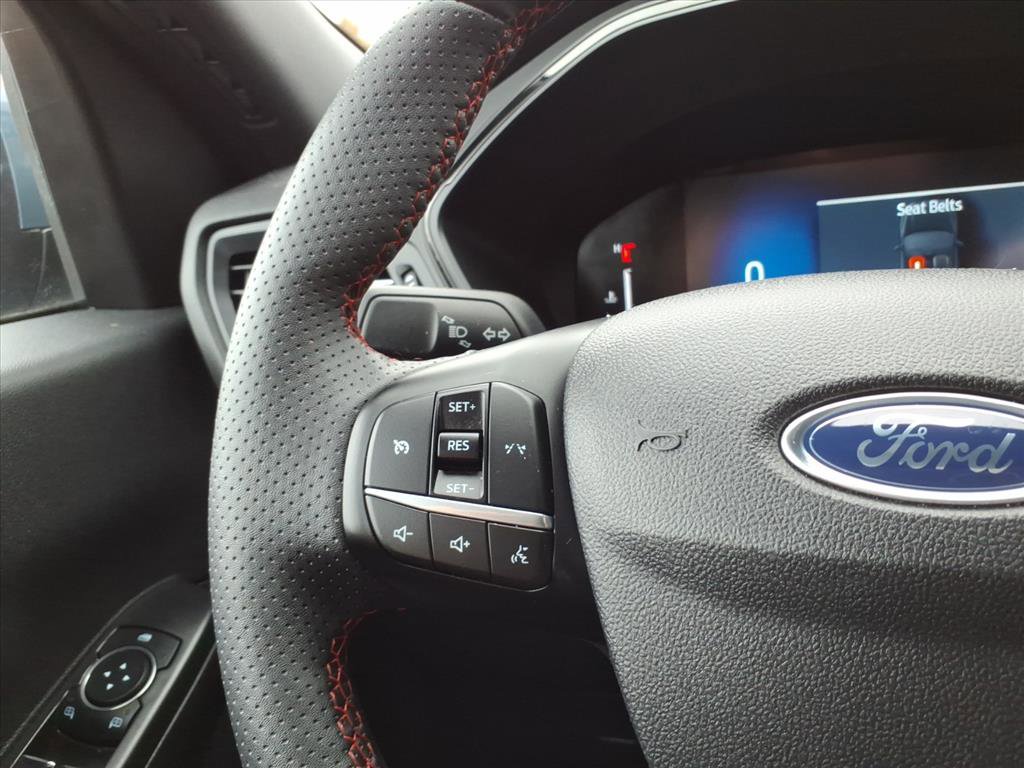 Used 2025 Ford Escape ST-Line Select image 19