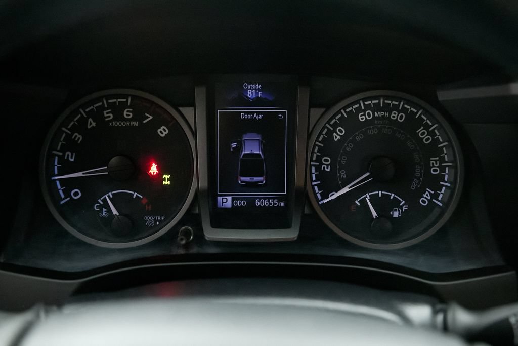 Used 2020 Toyota Tacoma TRD Sport AWD/4WD image 18