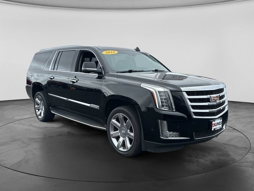 Used 2018 Cadillac Escalade ESV Luxury AWD/4WD image 1