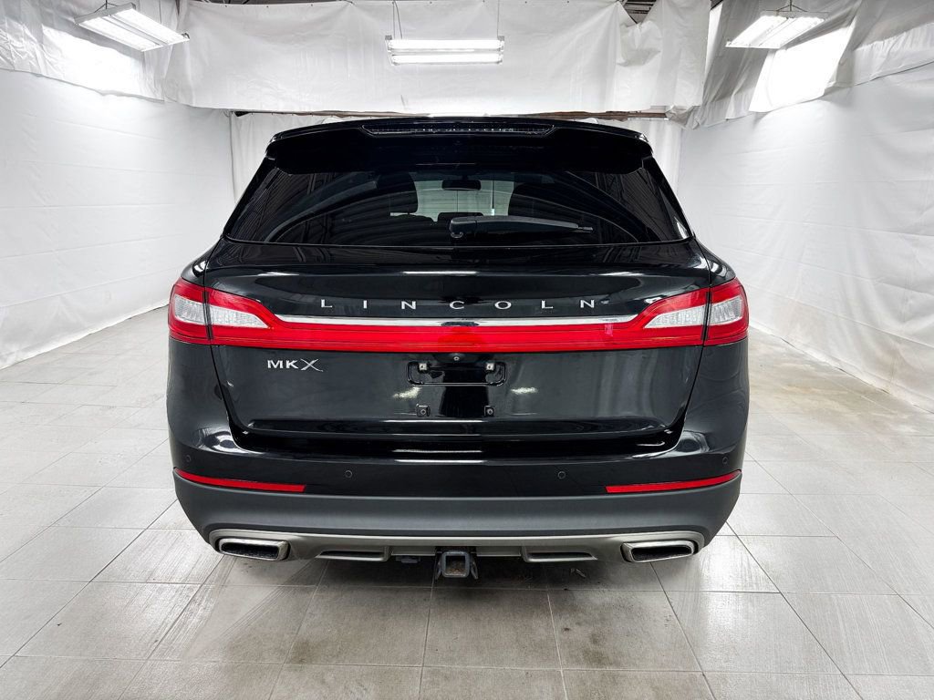 Used 2017 Lincoln MKX Reserve FWD image 5