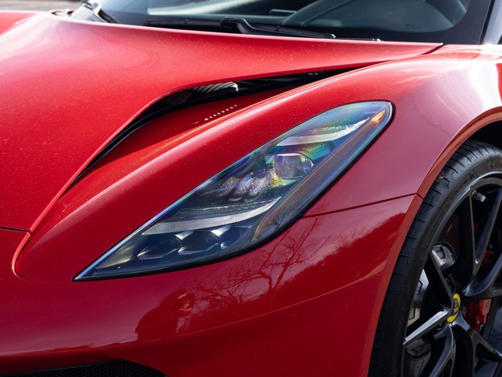 Used 2025 Lotus Emira image 16