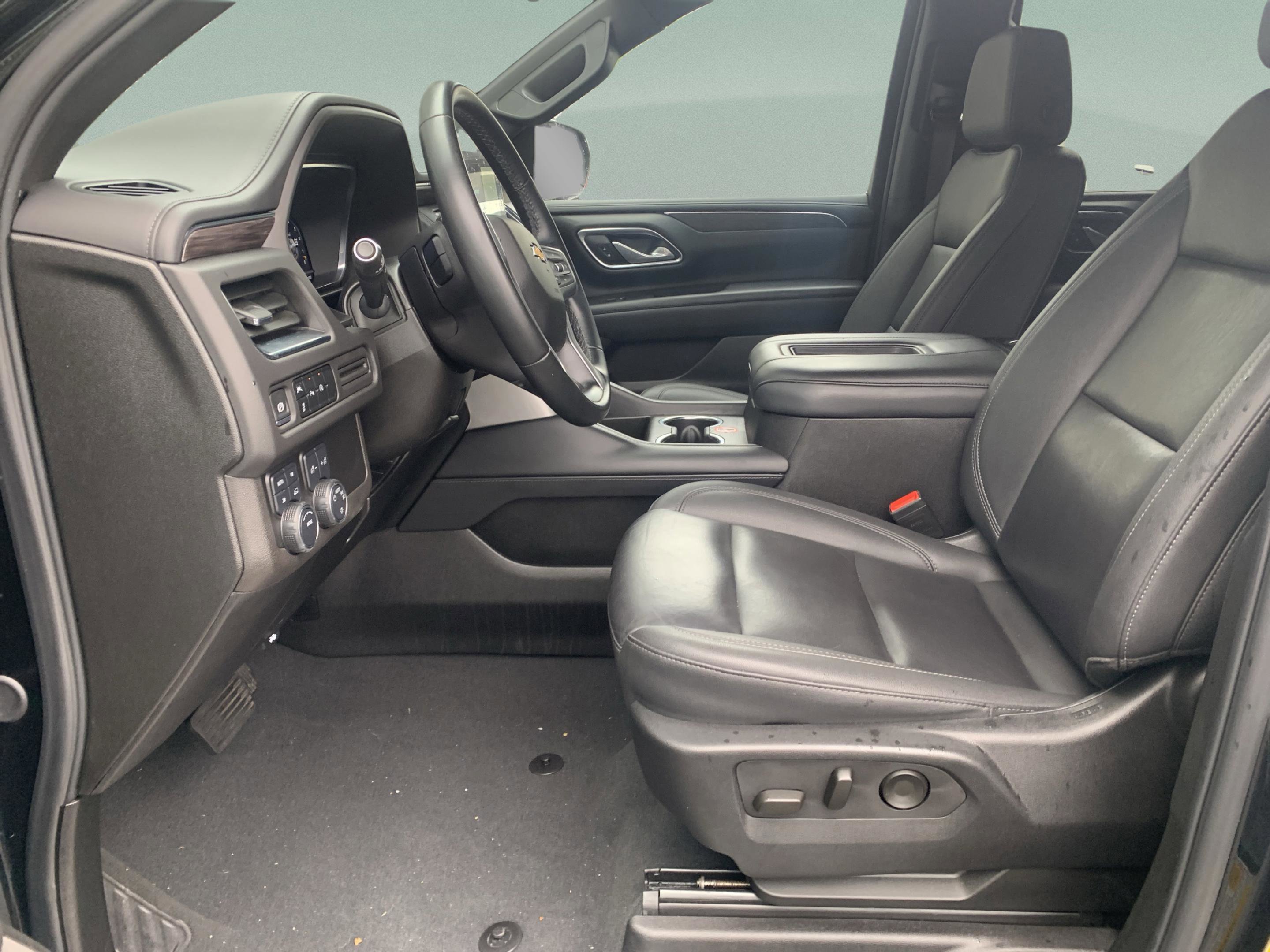 Used 2024 Chevrolet Tahoe LT image 12