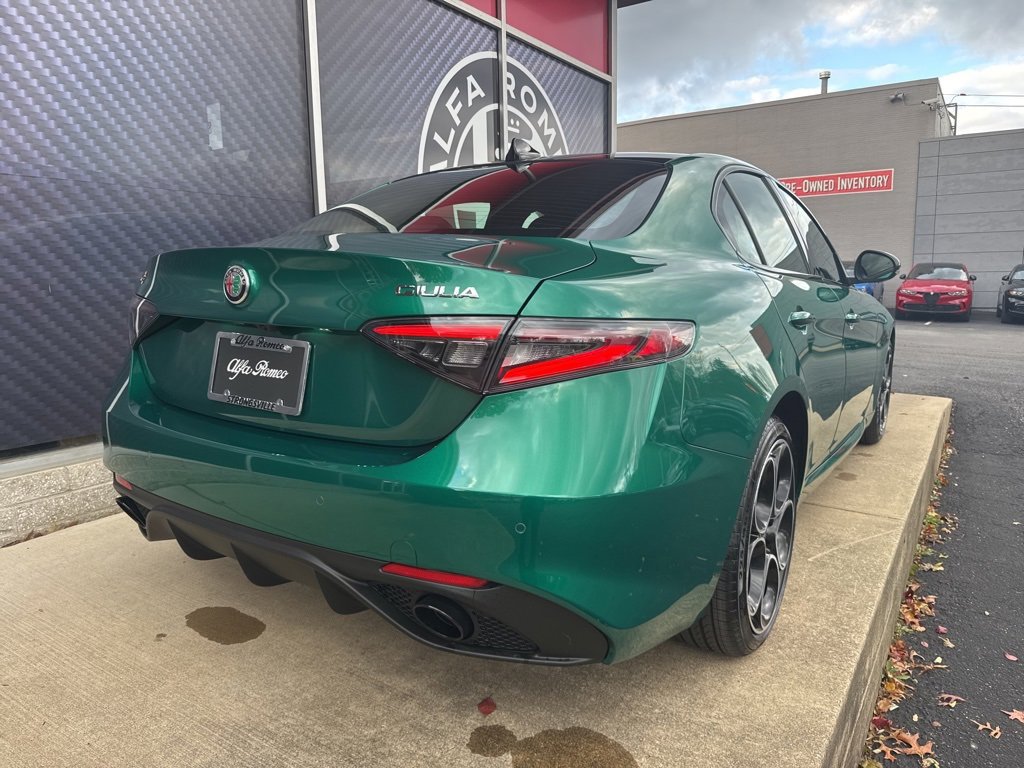 New 2025 Alfa Romeo Giulia AWD w/ Driving Assist Package image 3
