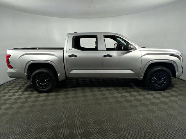 Used 2025 Toyota Tundra SR w/ SR Tow Package AWD/4WD image 10