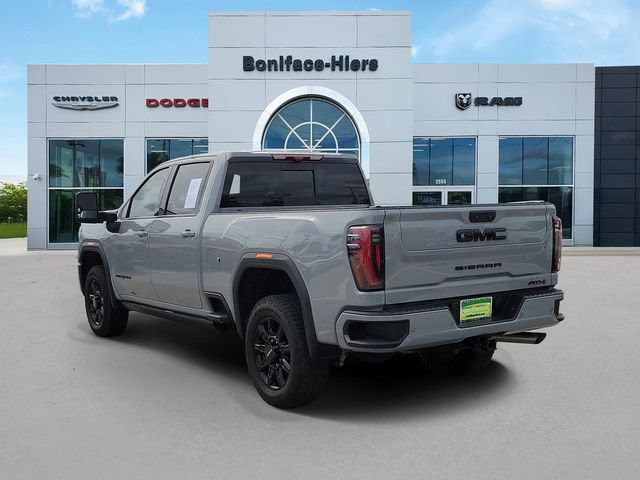 Used 2025 GMC Sierra 2500 AT4 w/ AT4 Premium Plus Package AWD/4WD image 4