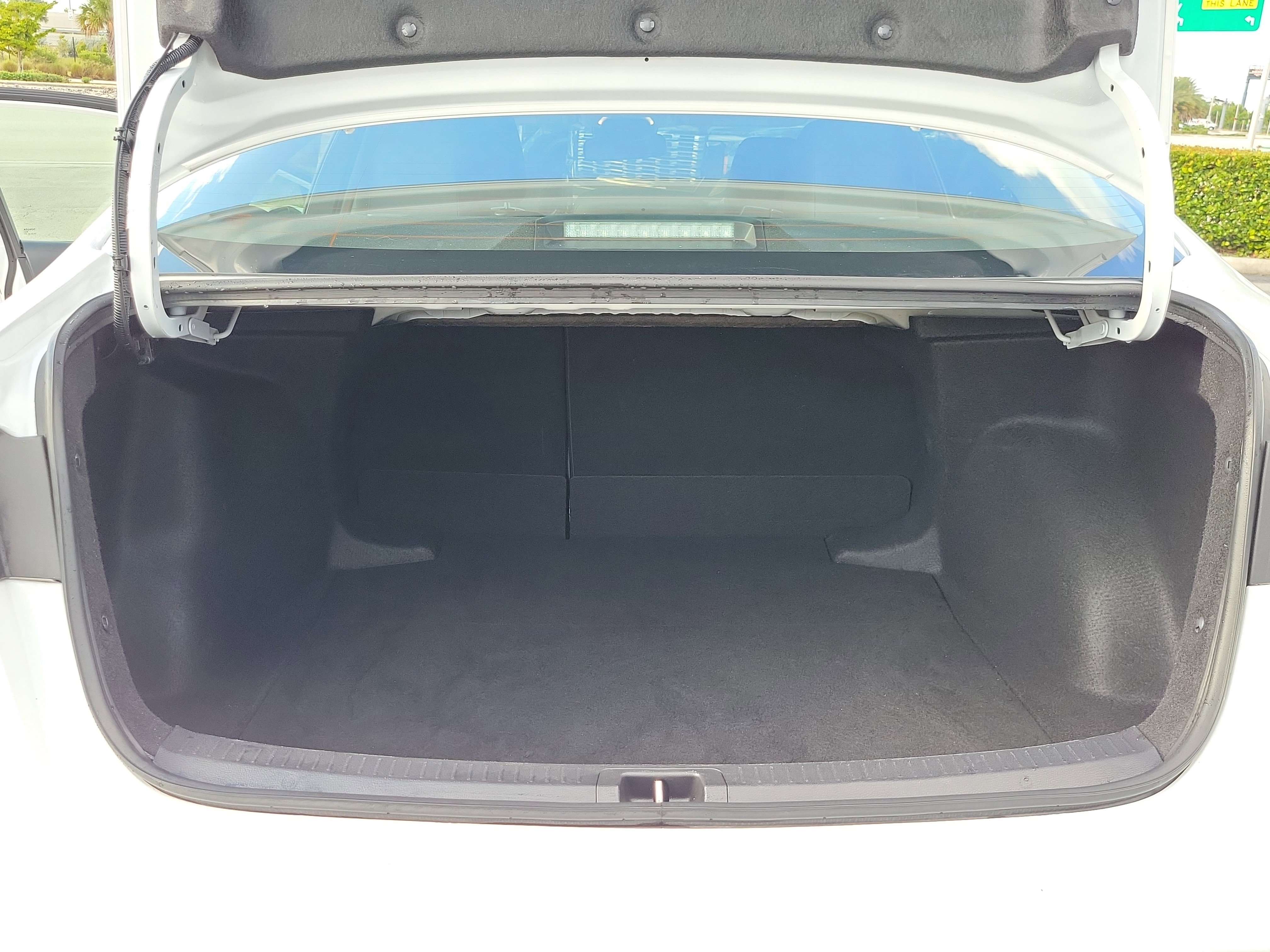 Used 2025 Toyota Corolla LE image 26