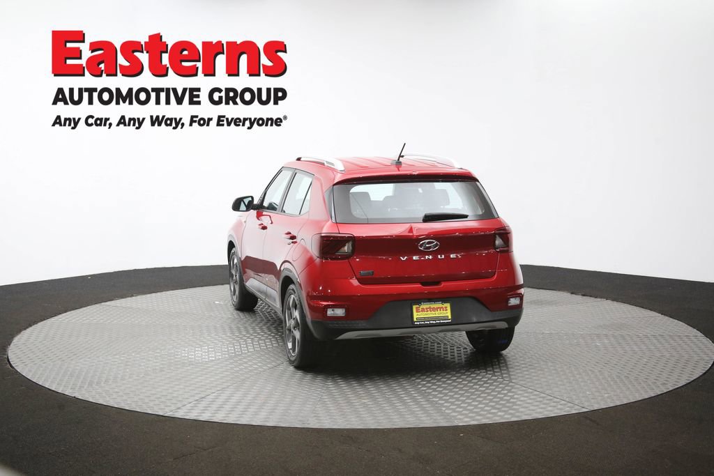 Used 2023 Hyundai Venue Limited image 67
