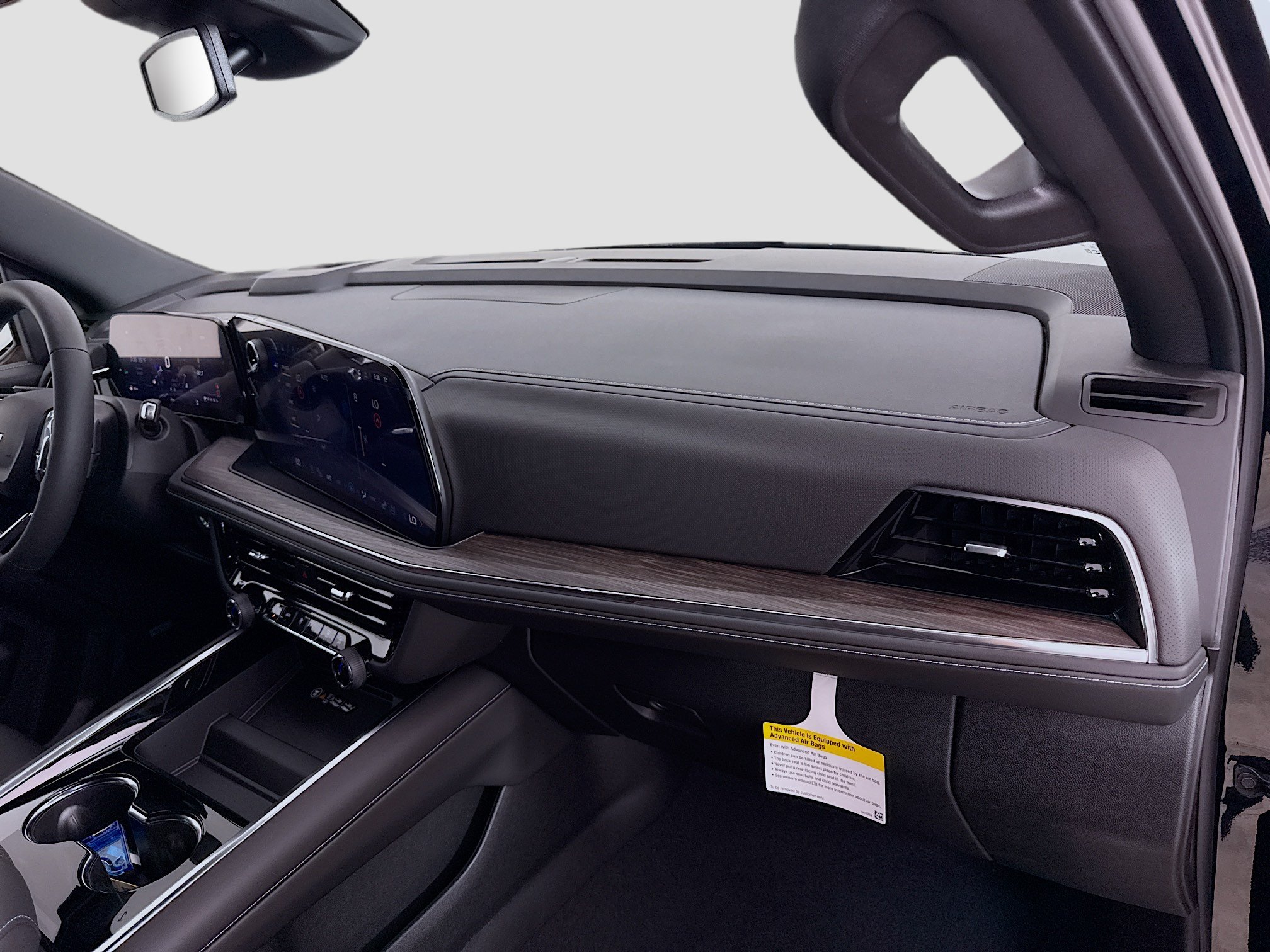 New 2026 Chevrolet Suburban Premier RWD image 32