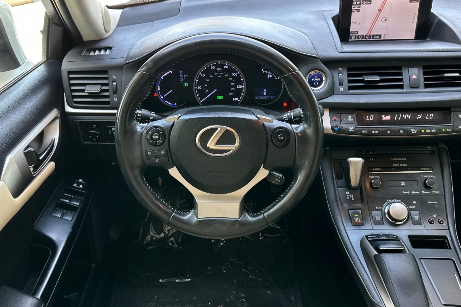 Used 2014 Lexus CT 200h FWD image 31