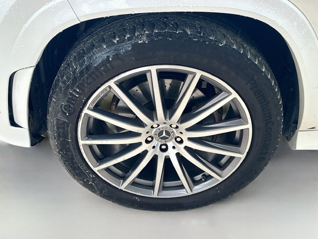 Used 2022 Mercedes-Benz GLS 450 4MATIC image 33