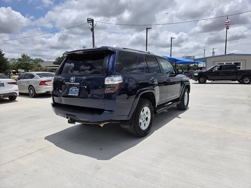 Used 2015 Toyota 4Runner SR5 RWD image 5
