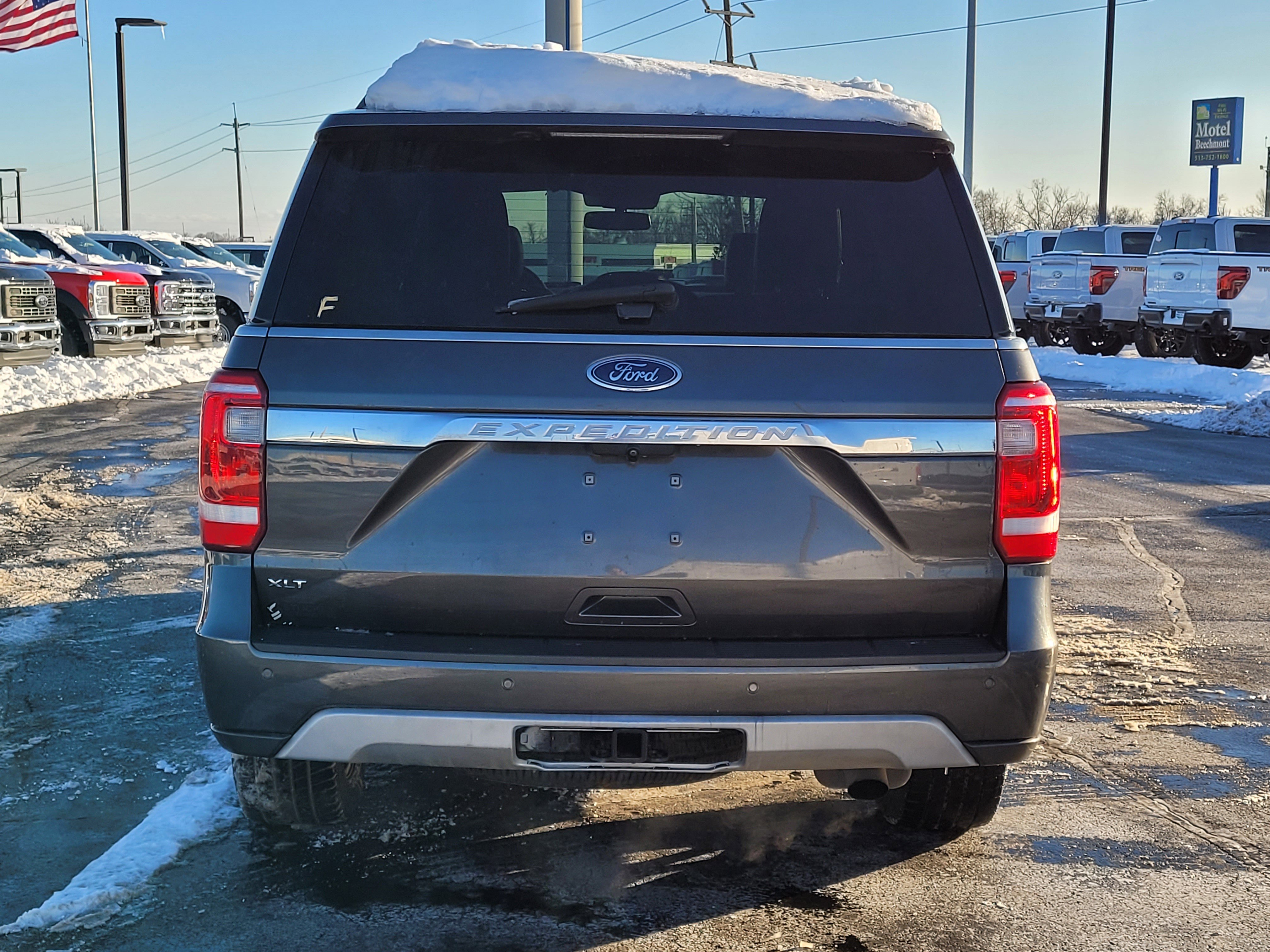 Used 2020 Ford Expedition XLT w/ Equipment Group 202A image 5