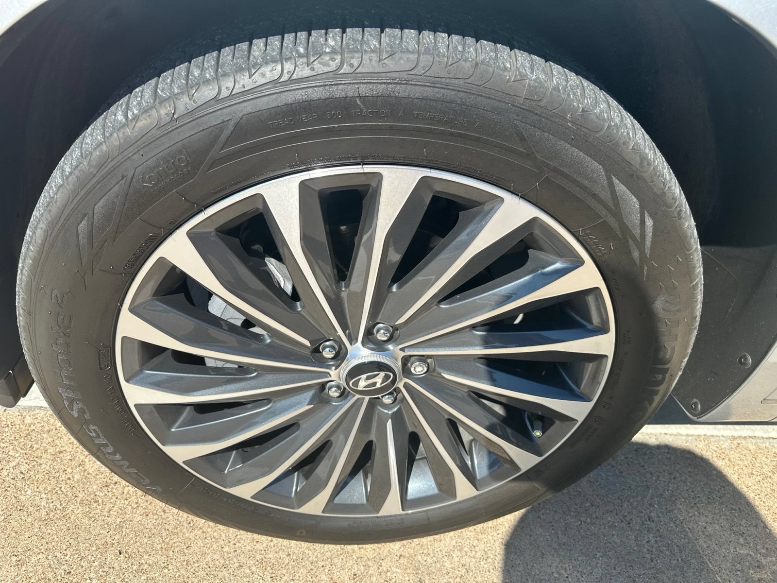 Used 2024 Hyundai Palisade Calligraphy AWD/4WD image 11