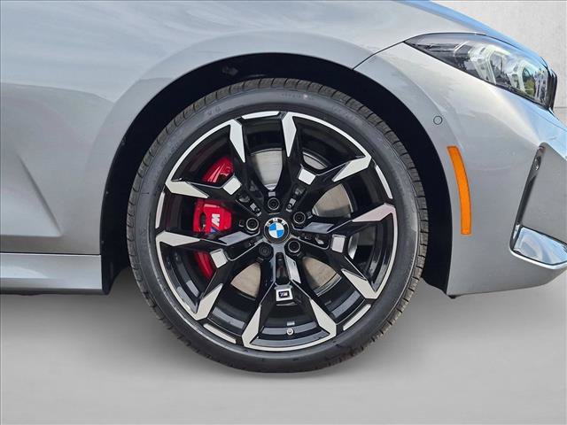 New 2026 BMW 330i Sedan w/ M Sport Package RWD image 10