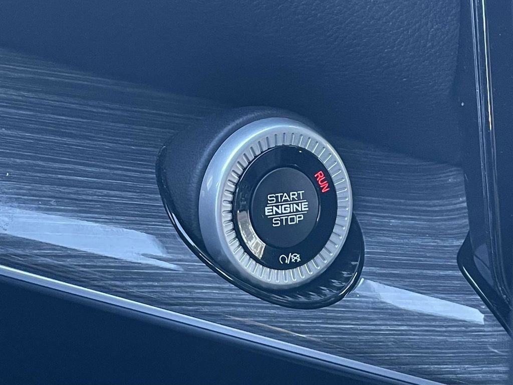 Used 2022 Jeep Wagoneer Series III image 34