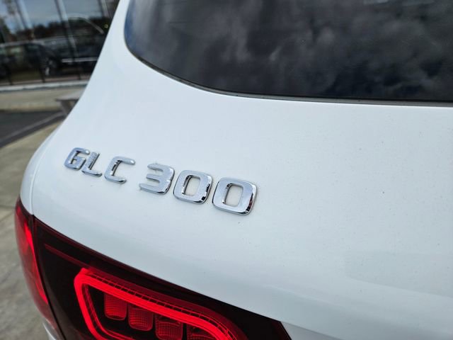Used 2022 Mercedes-Benz GLC 300 4MATIC image 10