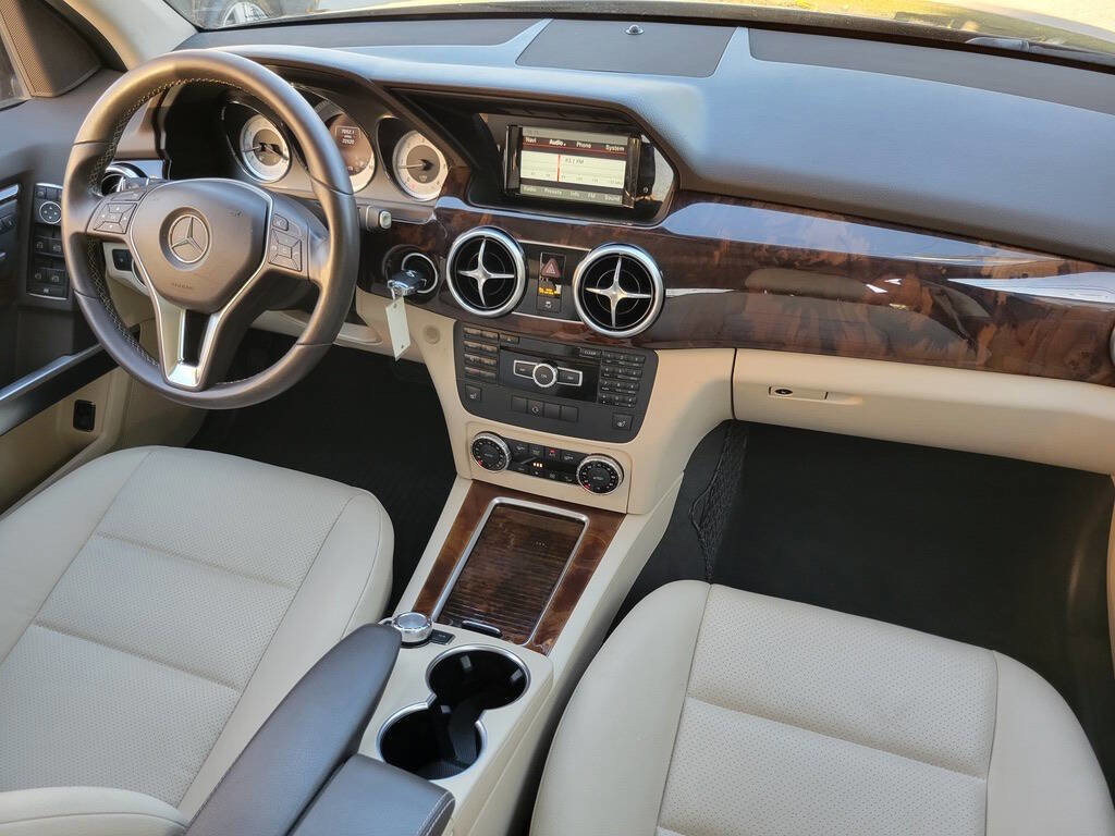 Used 2015 Mercedes-Benz GLK 250 GLK 250 BlueTEC AWD 4MATIC 4dr image 33