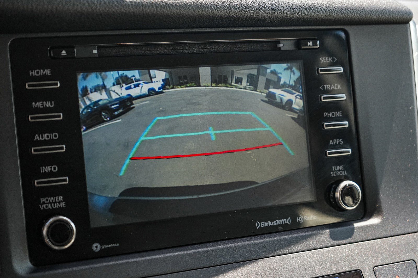 Used 2018 Toyota Sienna LE FWD image 22