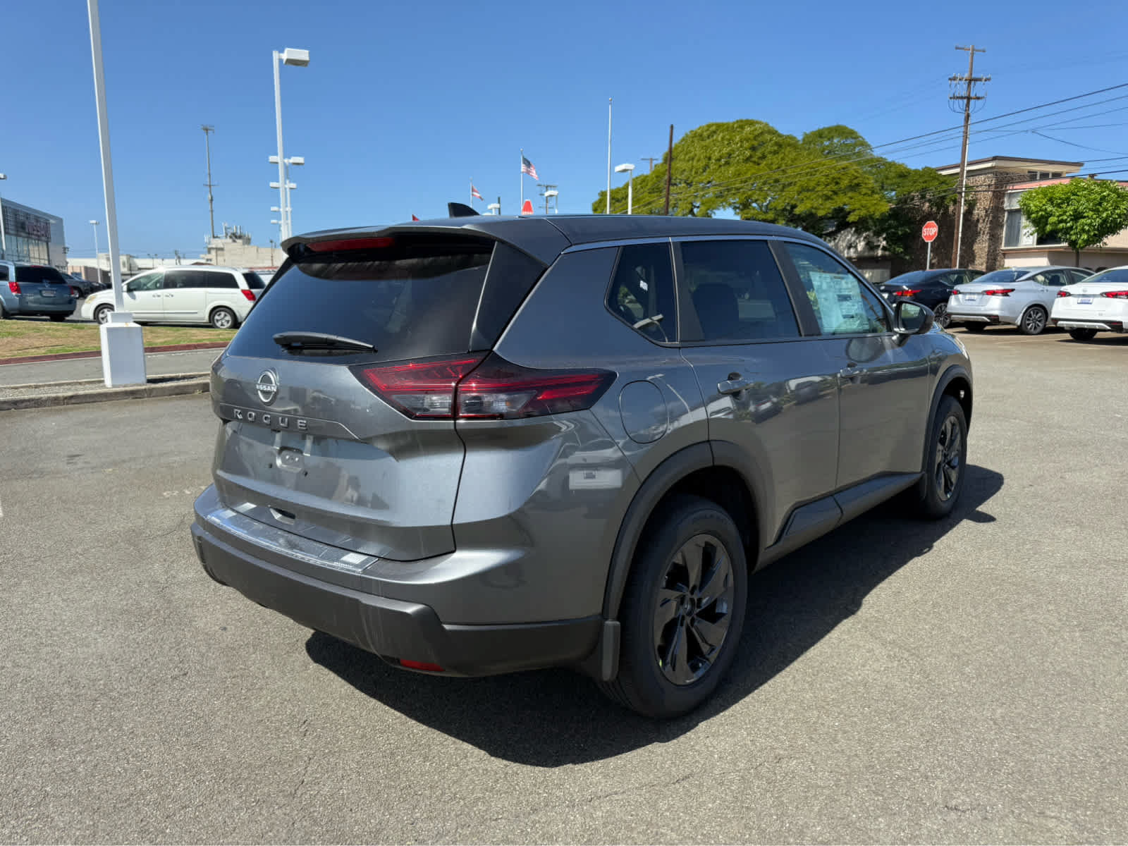 New 2026 Nissan Rogue SV FWD image 3