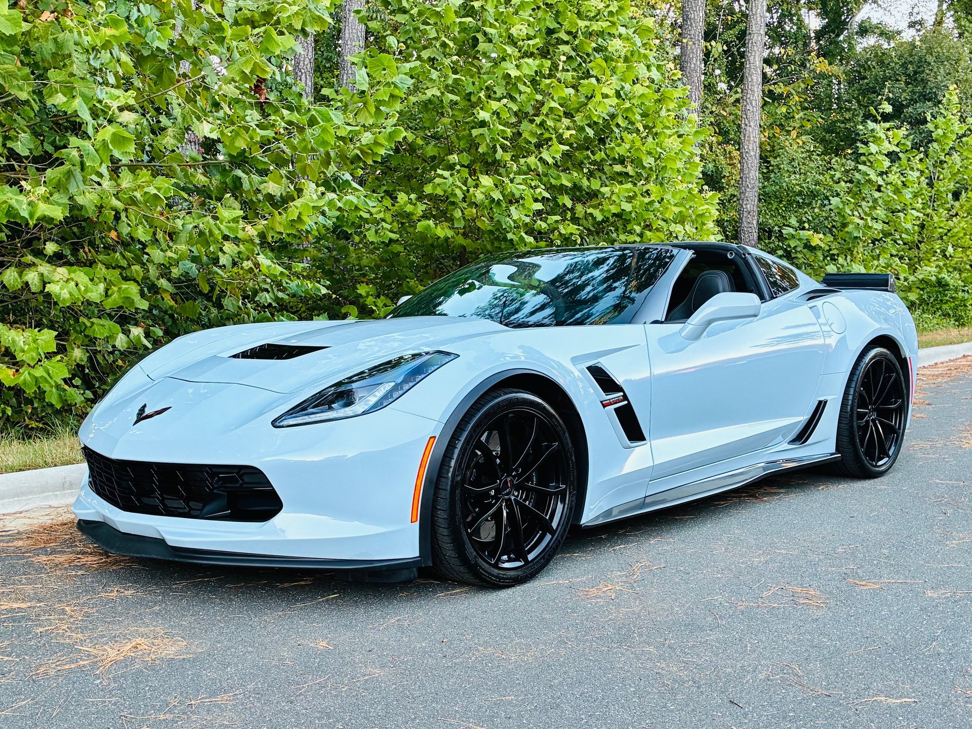 Used 2019 Chevrolet Corvette Grand Sport RWD image 5