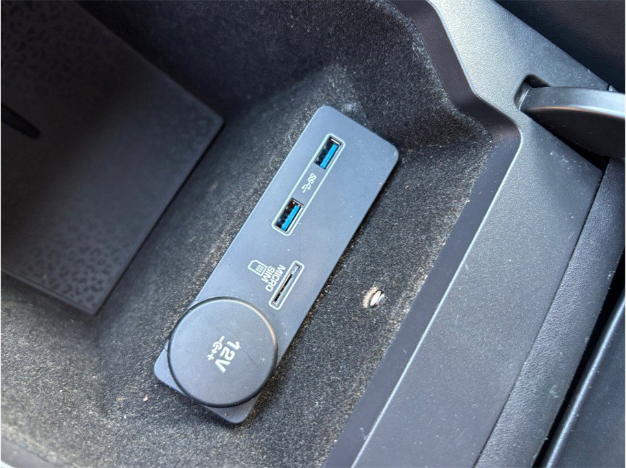 Used 2018 Jaguar E-PACE First Edition AWD/4WD image 35