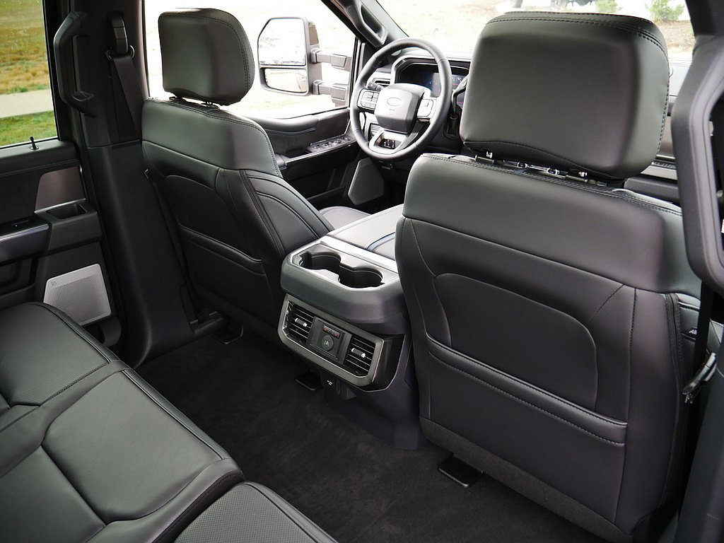 New 2027 Ford F350 Platinum AWD/4WD image 32