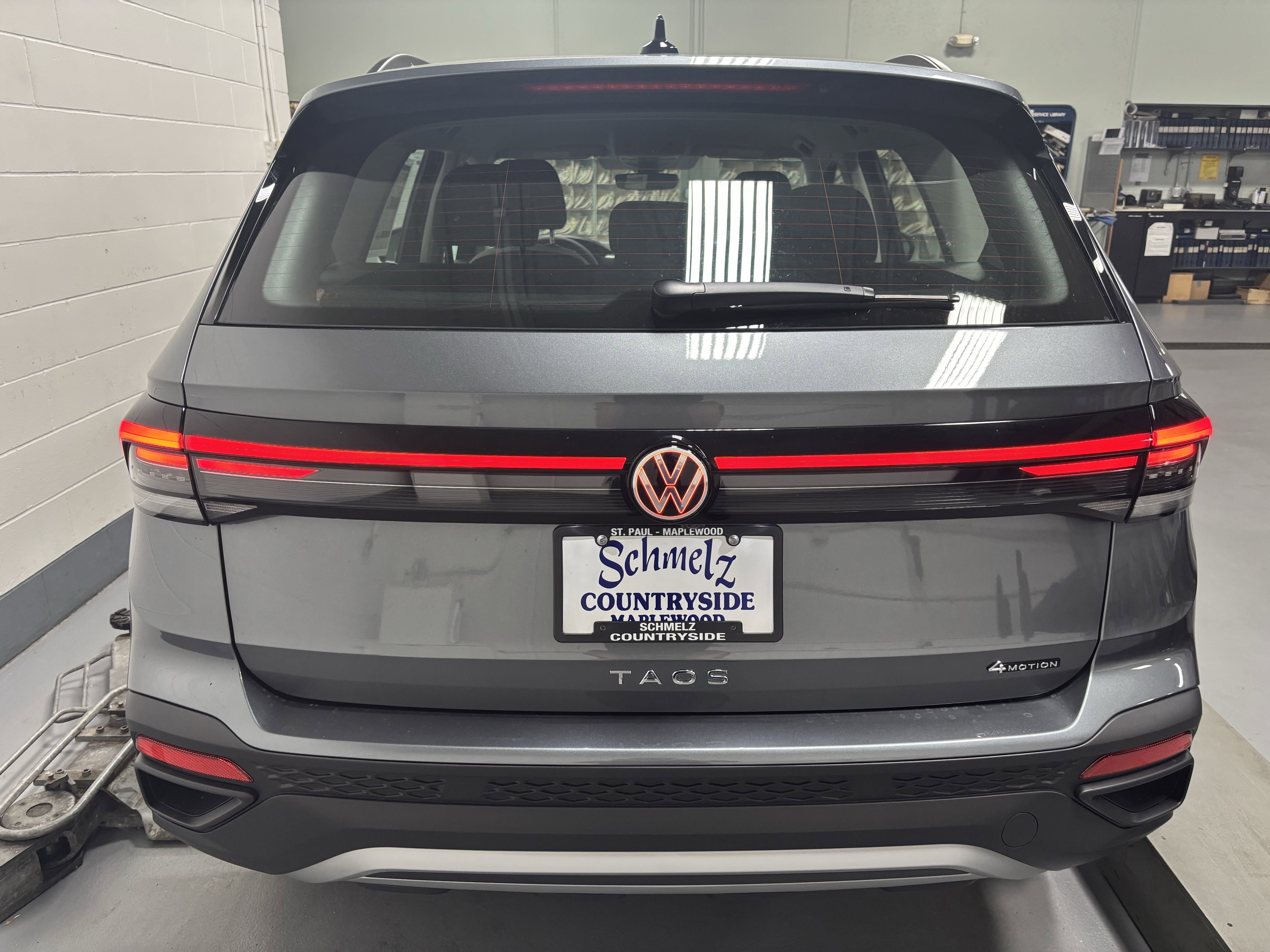 New 2025 Volkswagen Taos S image 26