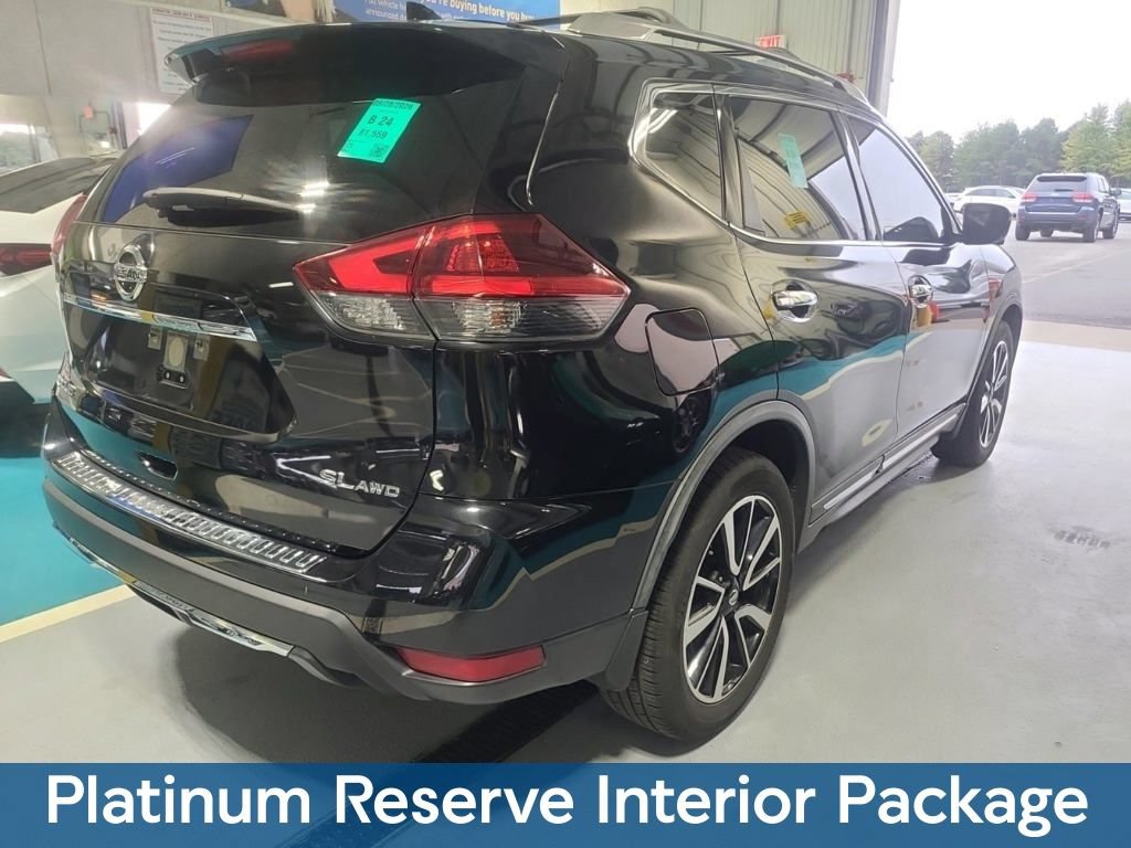 Used 2018 Nissan Rogue SL w/ Premium Package AWD/4WD image 6