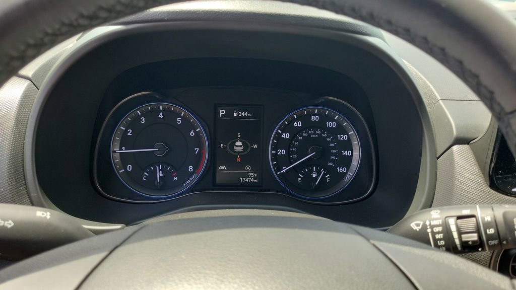 Used 2023 Hyundai Kona SEL w/ Convenience Package FWD image 23