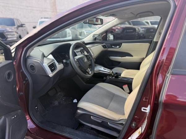 Used 2019 Honda Clarity Base 4dr Sedan image 10