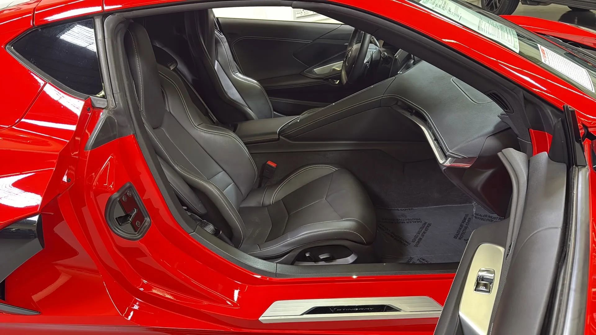 Used 2024 Chevrolet Corvette Stingray Coupe w/ 1LT RWD image 18