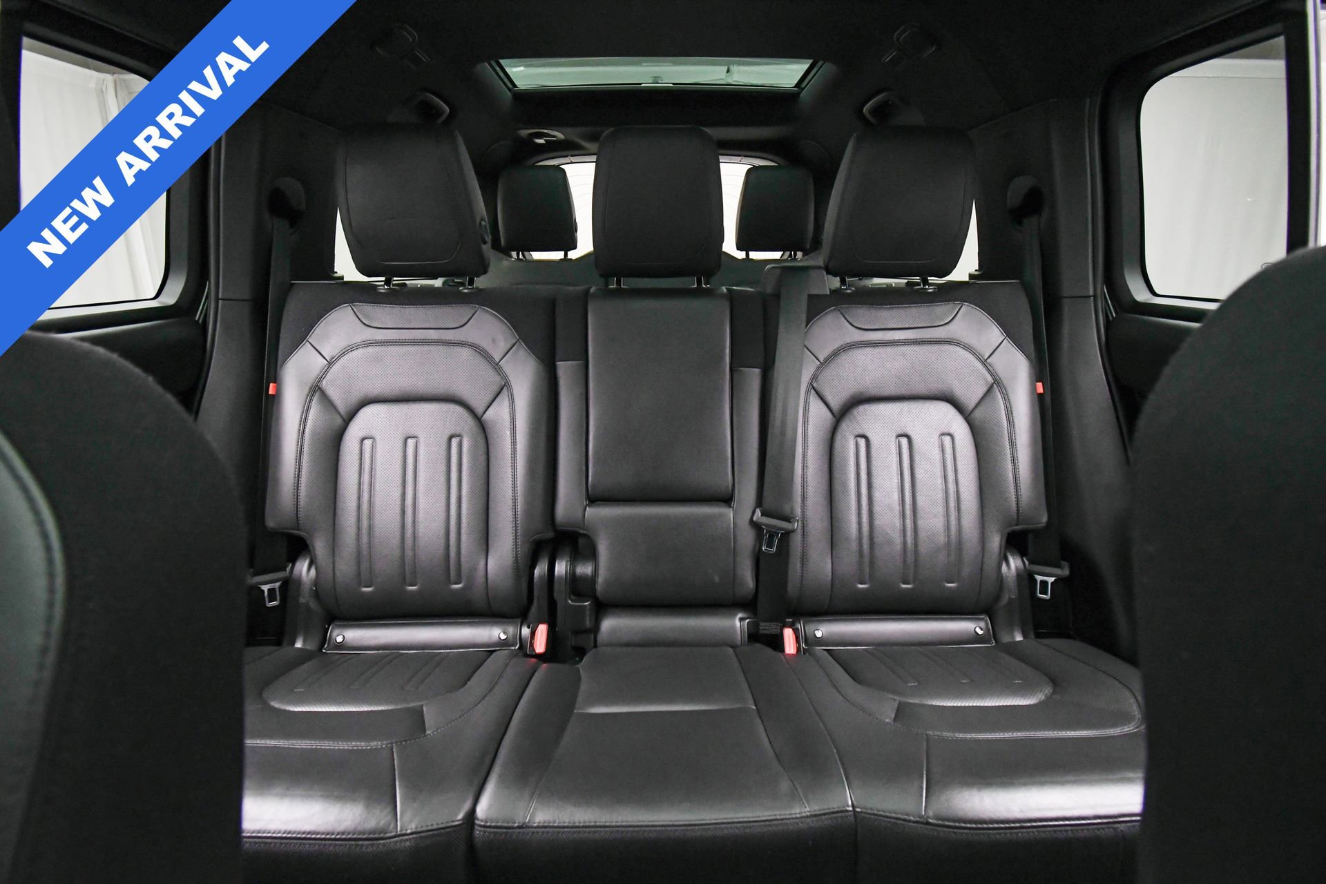 Used 2023 Land Rover Defender 130 X image 18