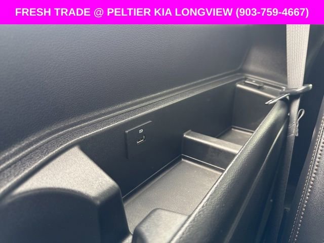 Used 2019 Ford Expedition Platinum image 14