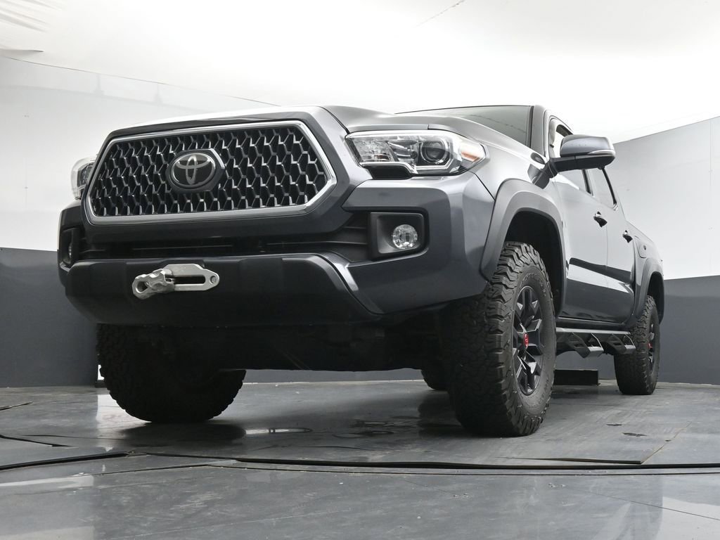 Used 2019 Toyota Tacoma TRD Off-Road AWD/4WD image 36